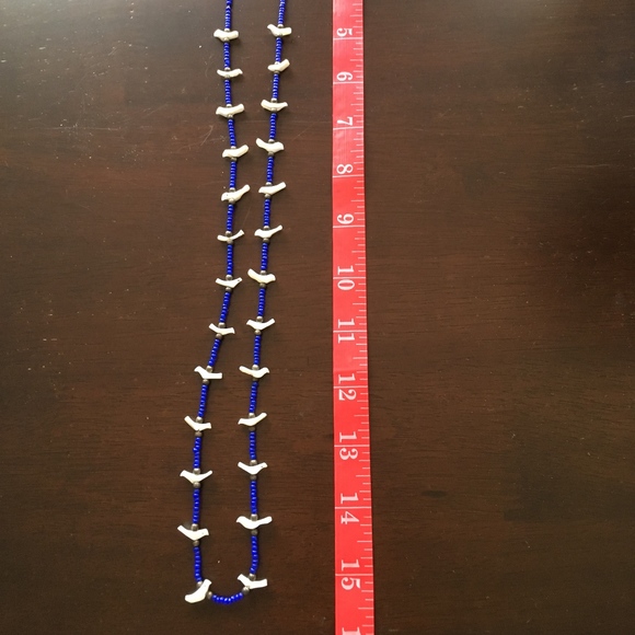 Alabaster Bird with Cobalt Blue Beads - Picture 3 of 4